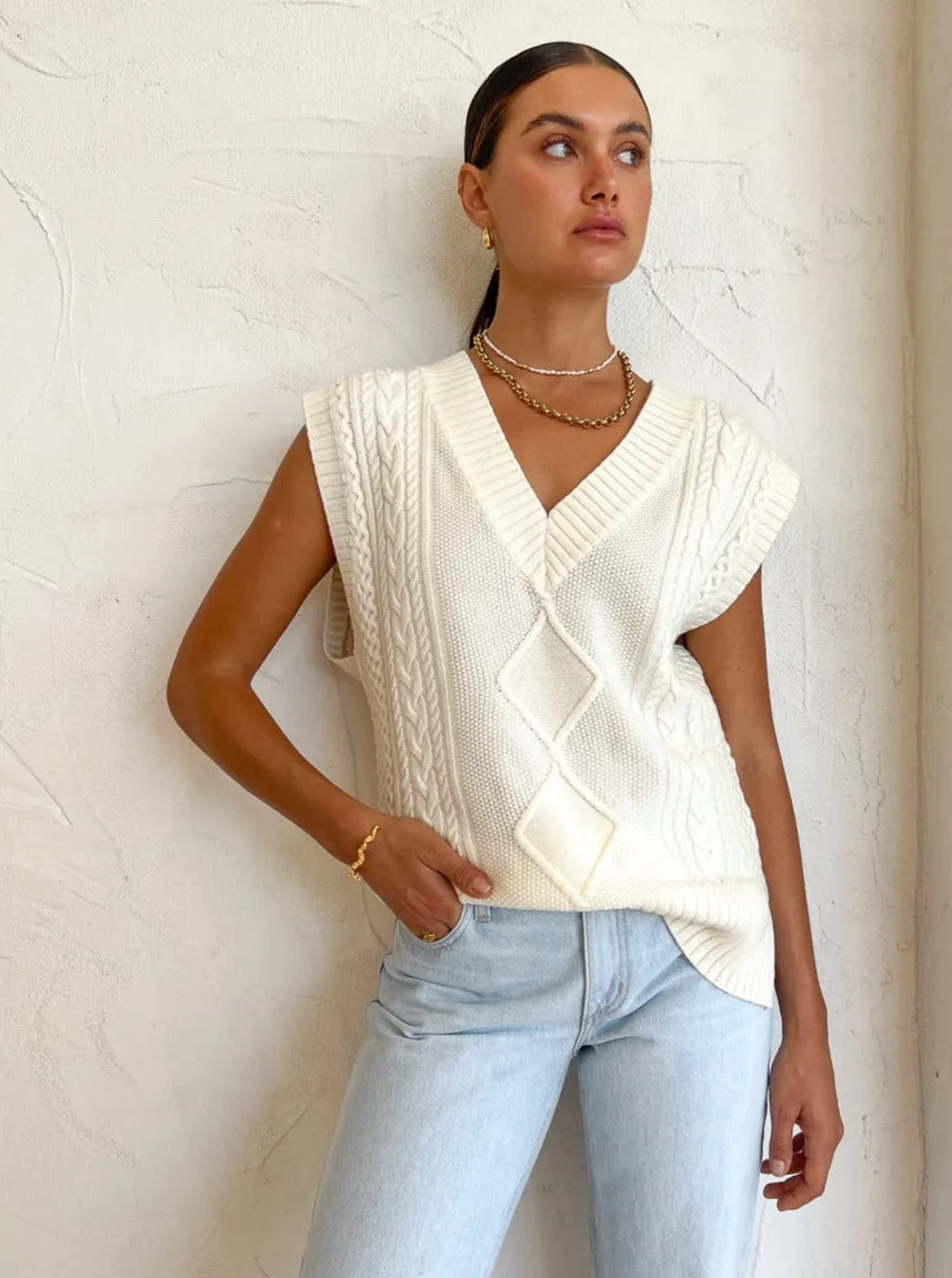 Anna Quan Carmen Vest in Silence