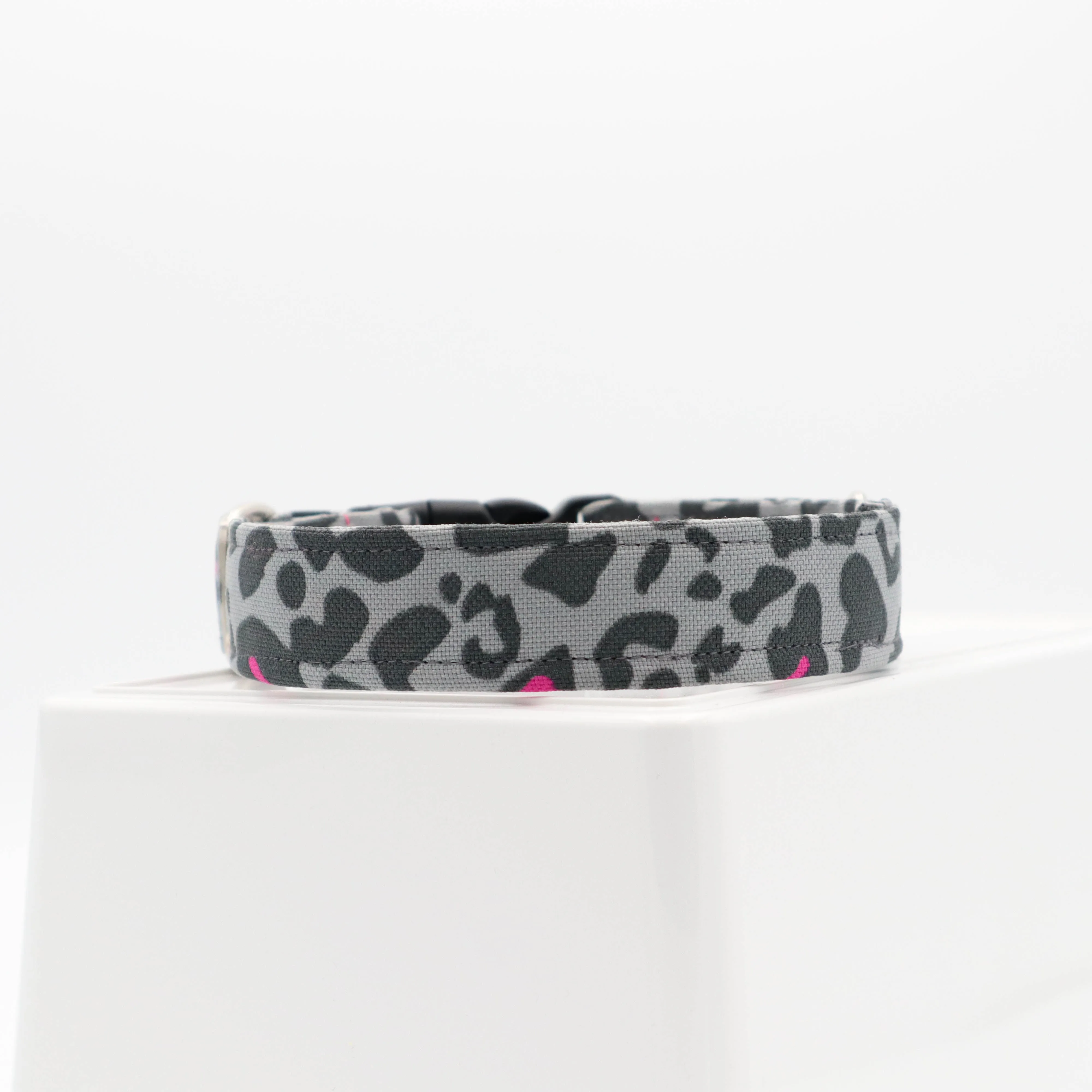 Handmade Dog Collar | Mysterious Cheetah | Width: 15-20-25-30-40-50 mm