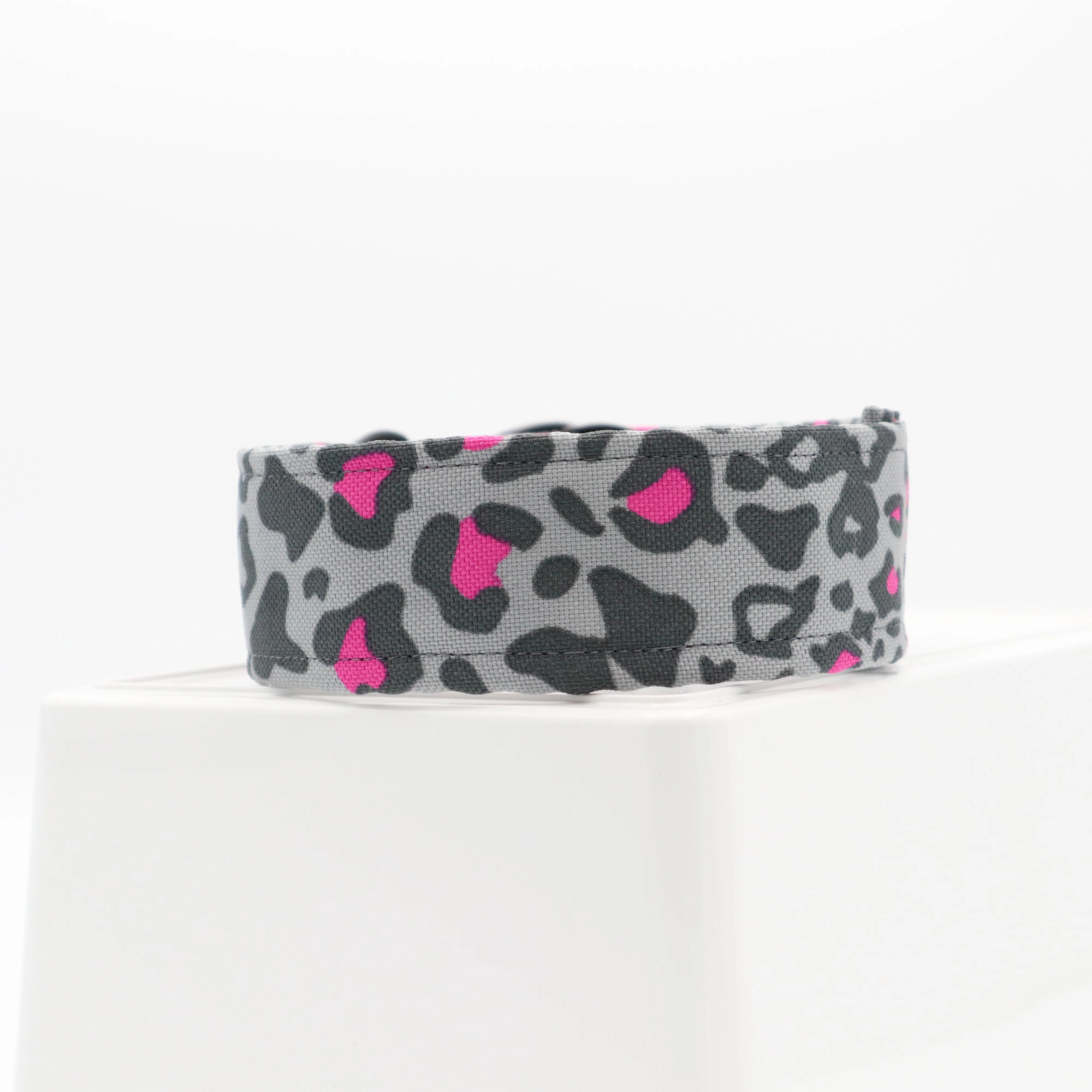 Handmade Dog Collar | Mysterious Cheetah | Width: 15-20-25-30-40-50 mm