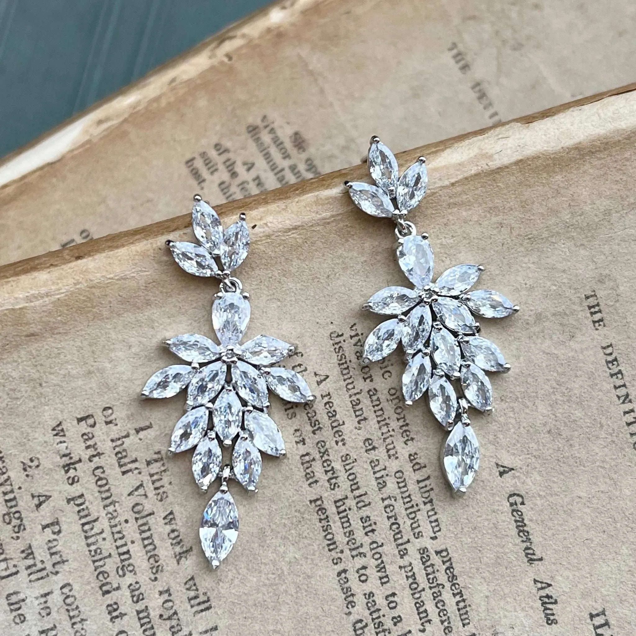 Inga, Silver Sparkling Crystal Earrings