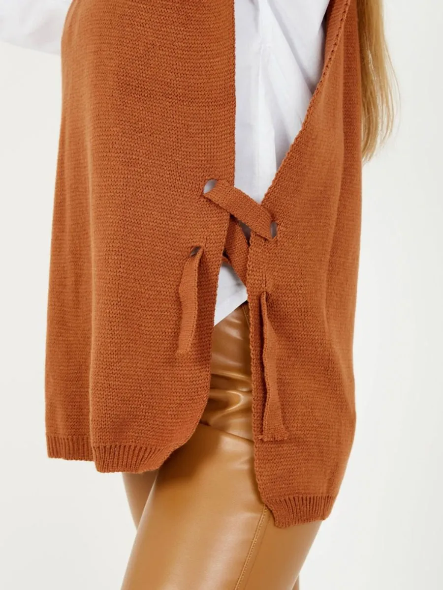 Kathrine Tie Side Crew Neck Knitted Vest In Rust