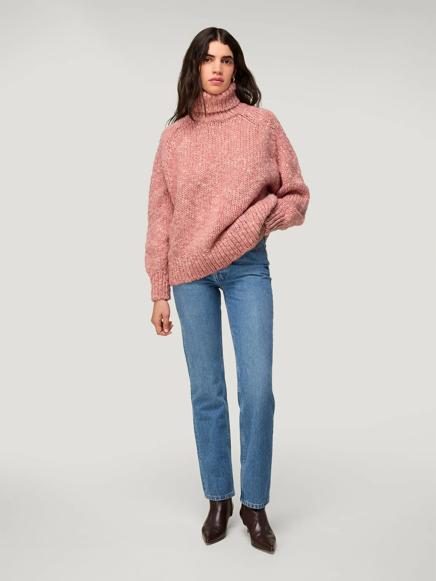 LEO sweater