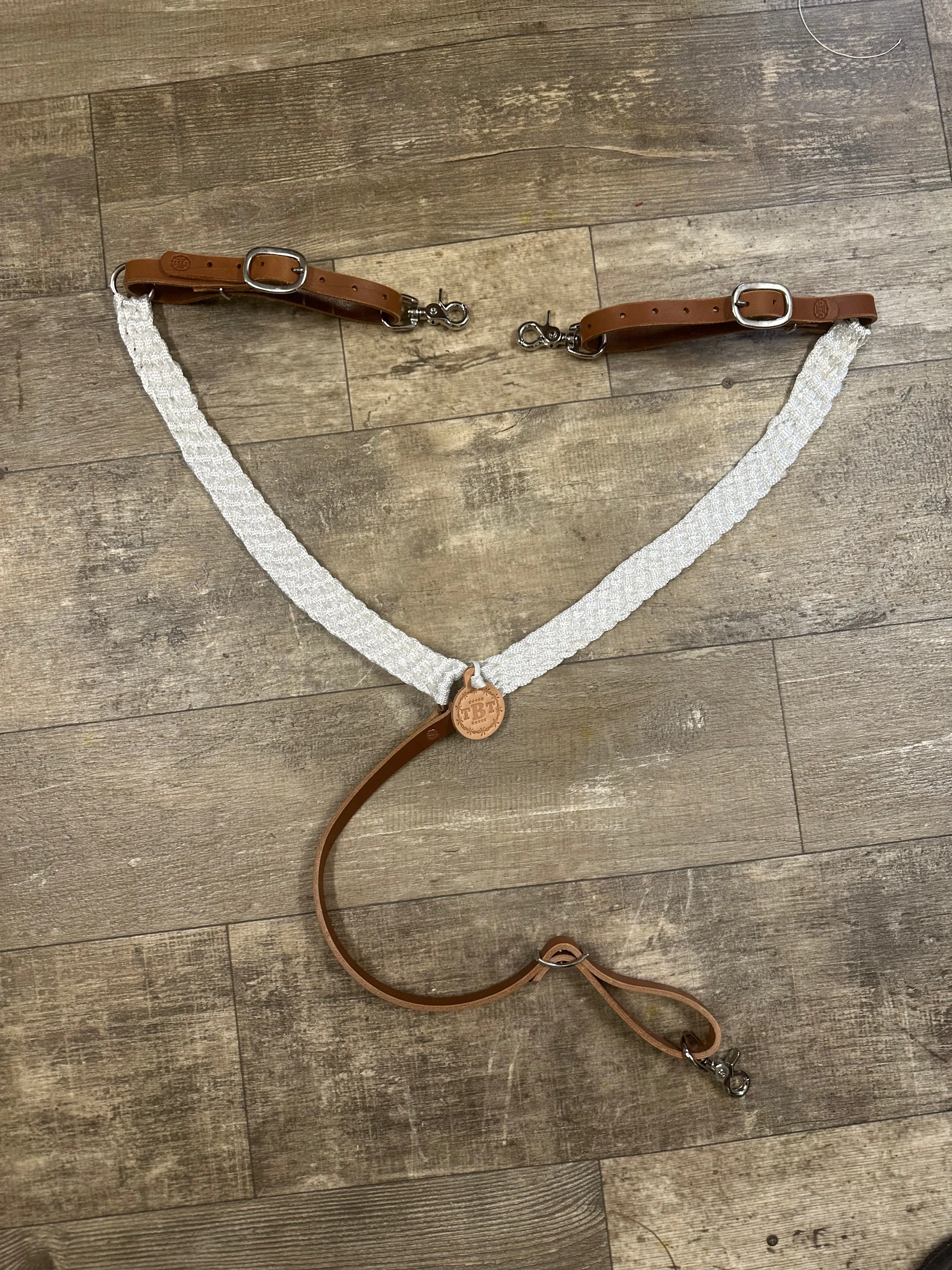Mule tape horse breast collar with leather tugs