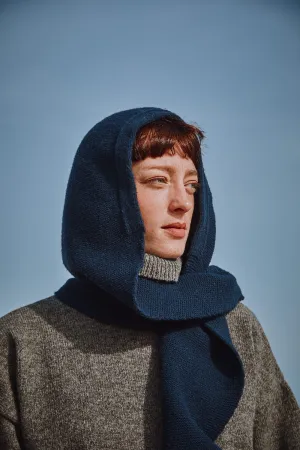 ROMANE 2-in-1 Scarf-Hat in Merino Wool - Navy