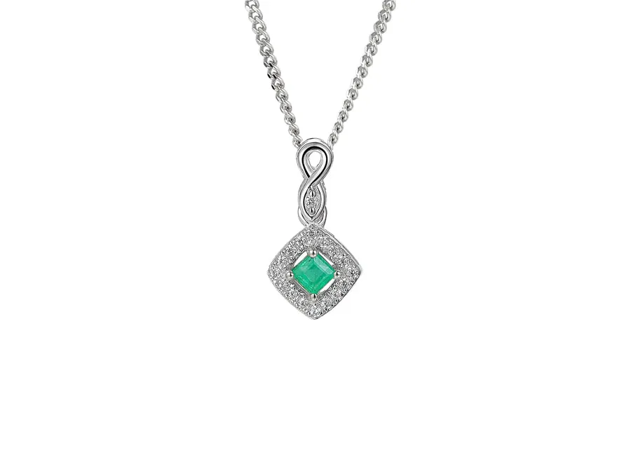 Silver Sparkling Diamond Shape Sparkling Emerald Necklace