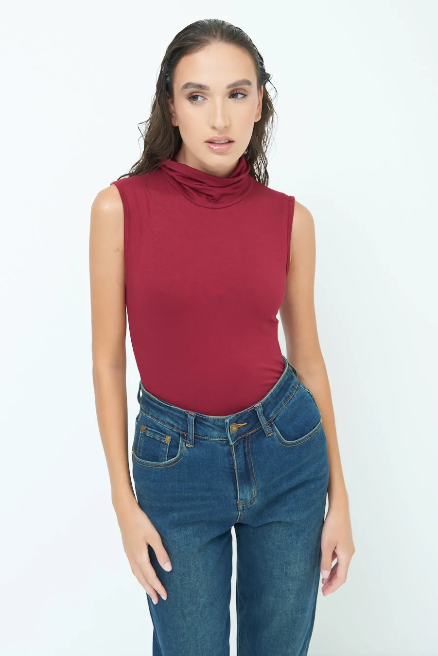 Sleeveless turtleneck top wholesale