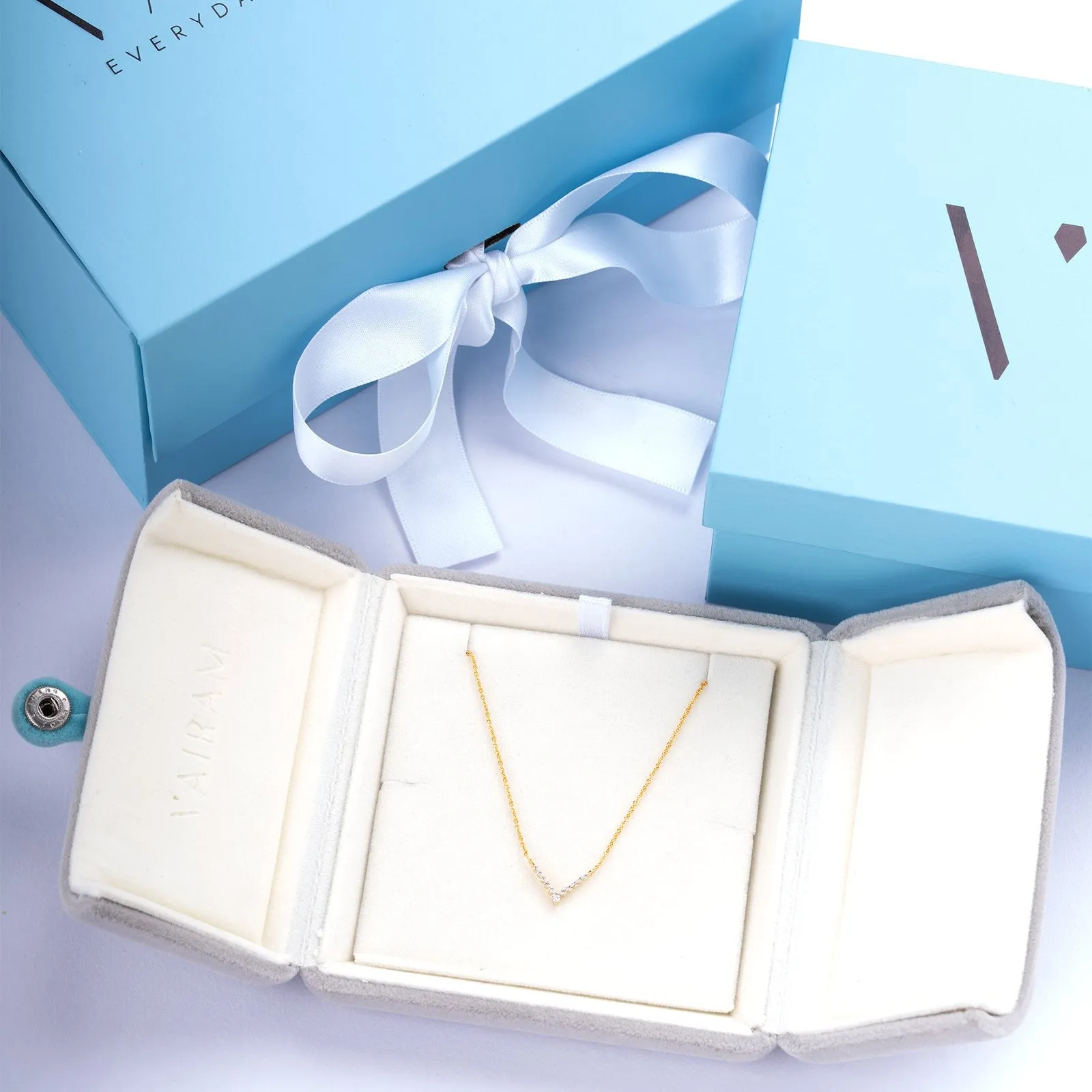 Sparkling Bow Diamond Pendant Necklace