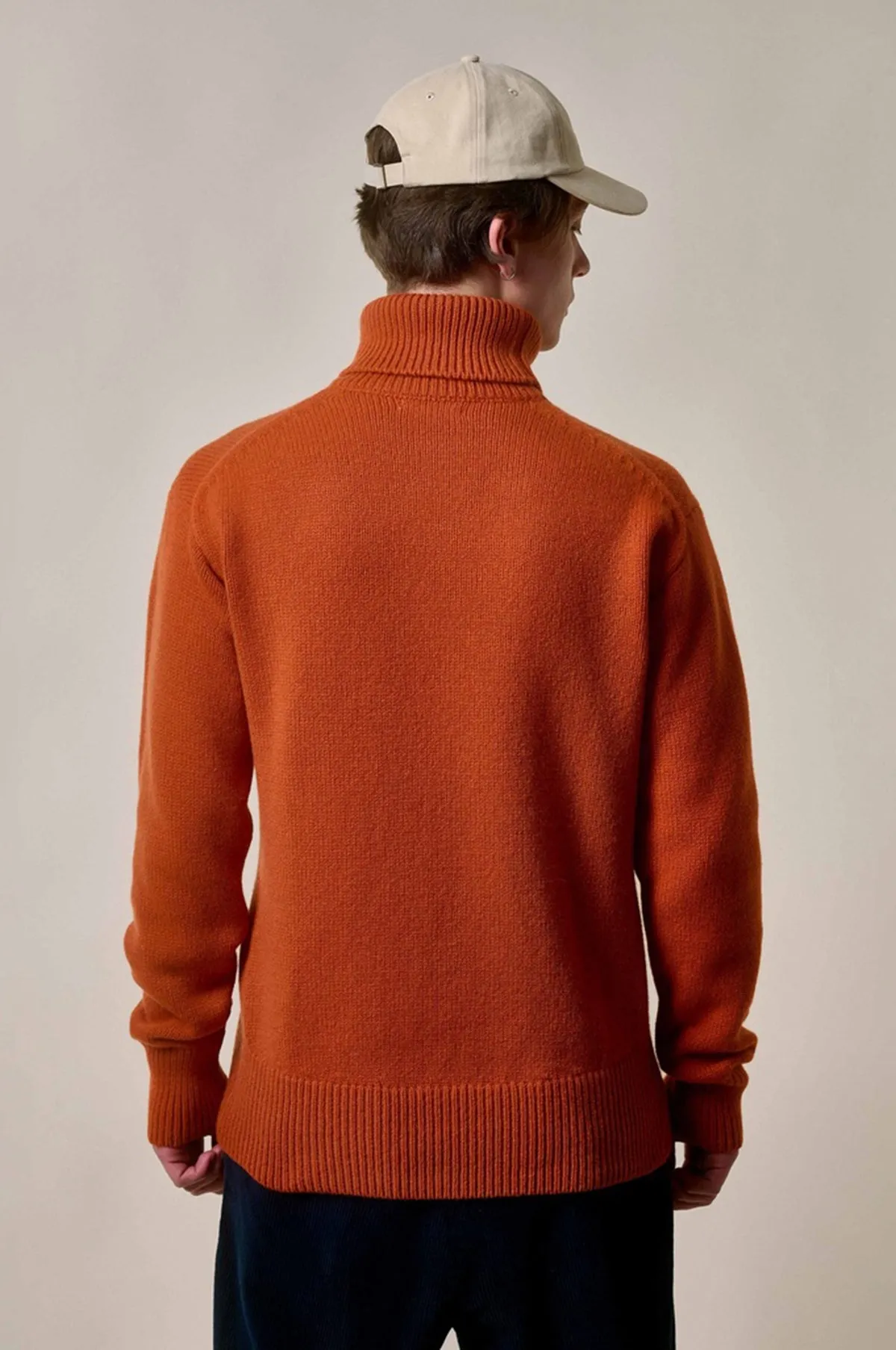 Turtleneck Pullover Rust