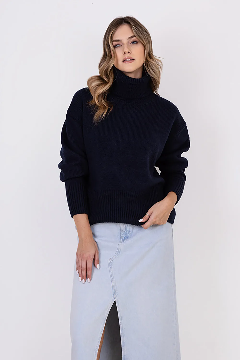 Turtleneck Women Outfit 187208 Mkm