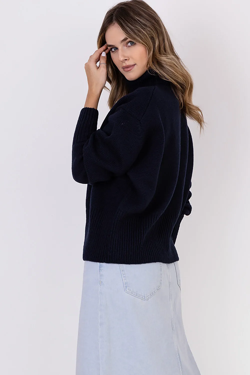 Turtleneck Women Outfit 187208 Mkm