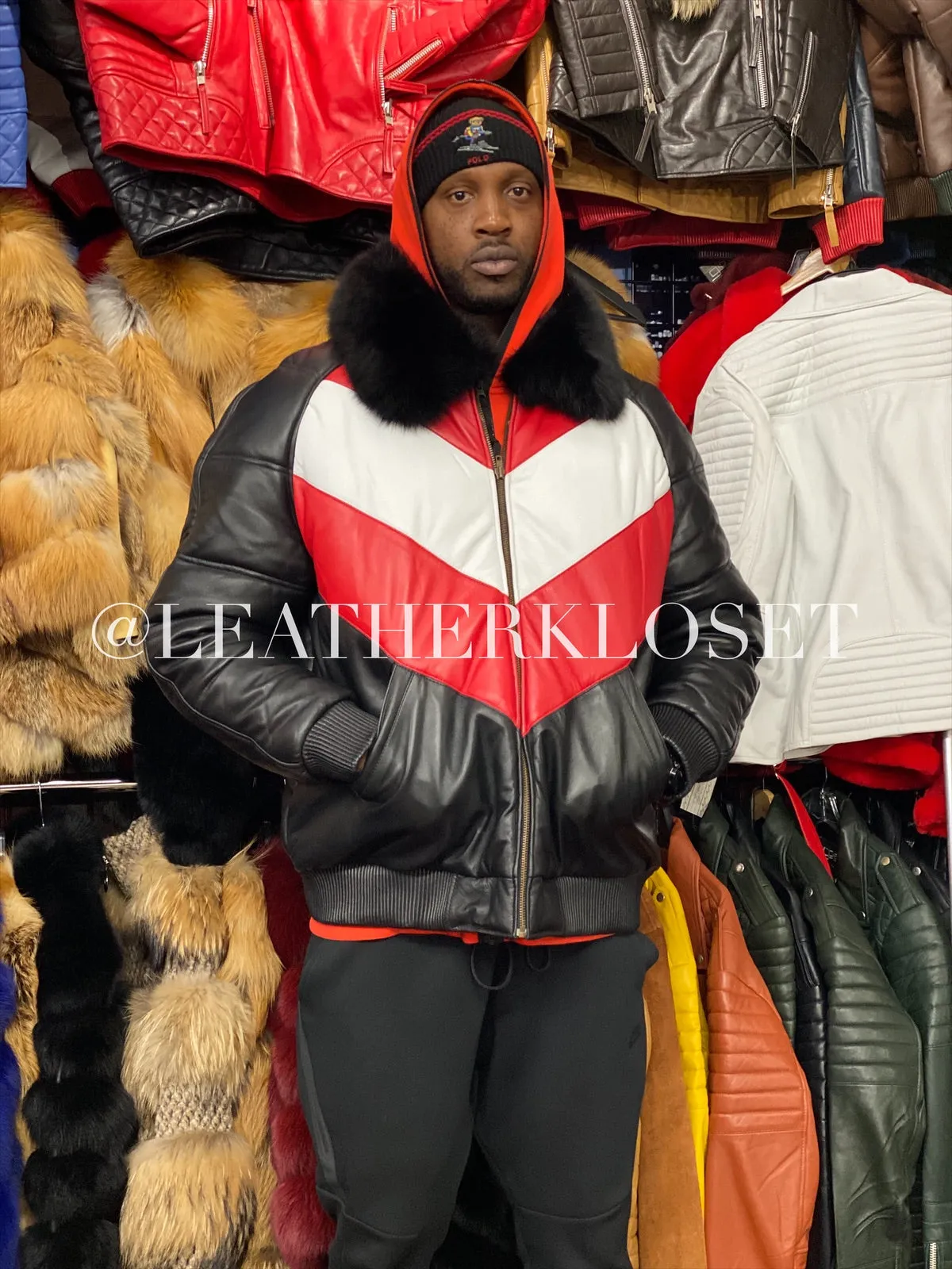 V-Bomber With Premium Fox Collar [Chicago Bulls]