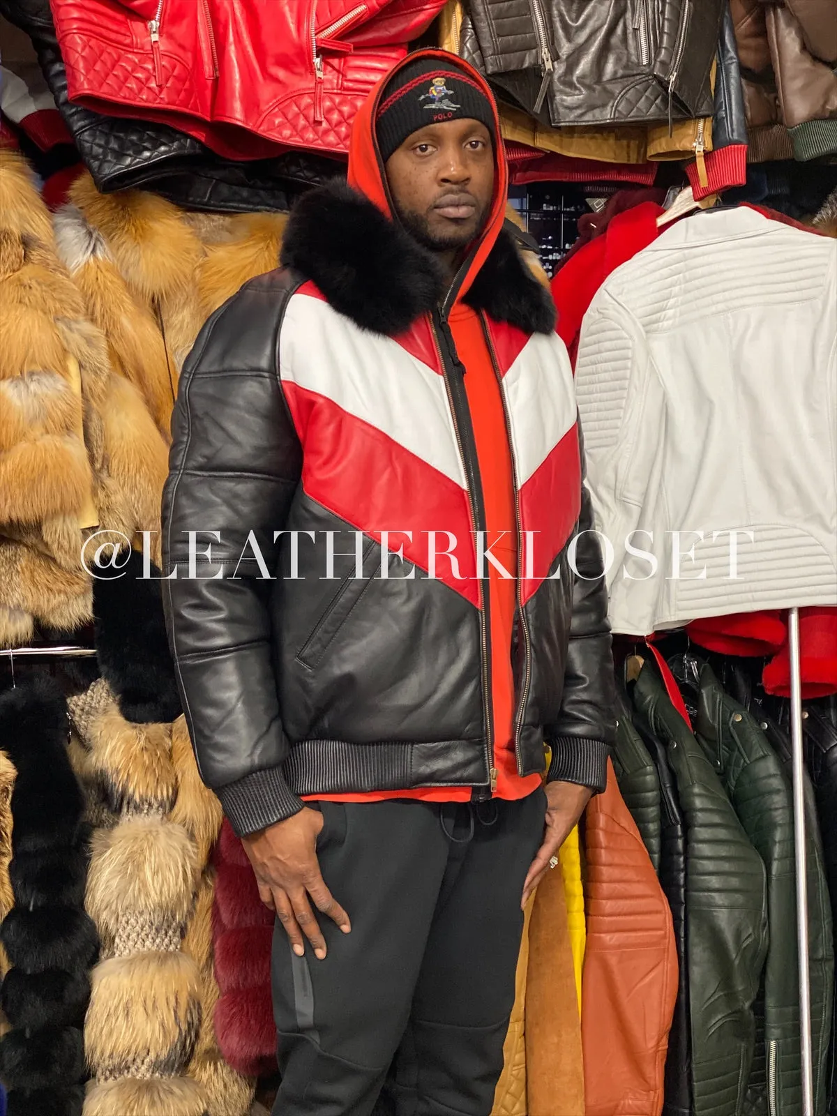 V-Bomber With Premium Fox Collar [Chicago Bulls]