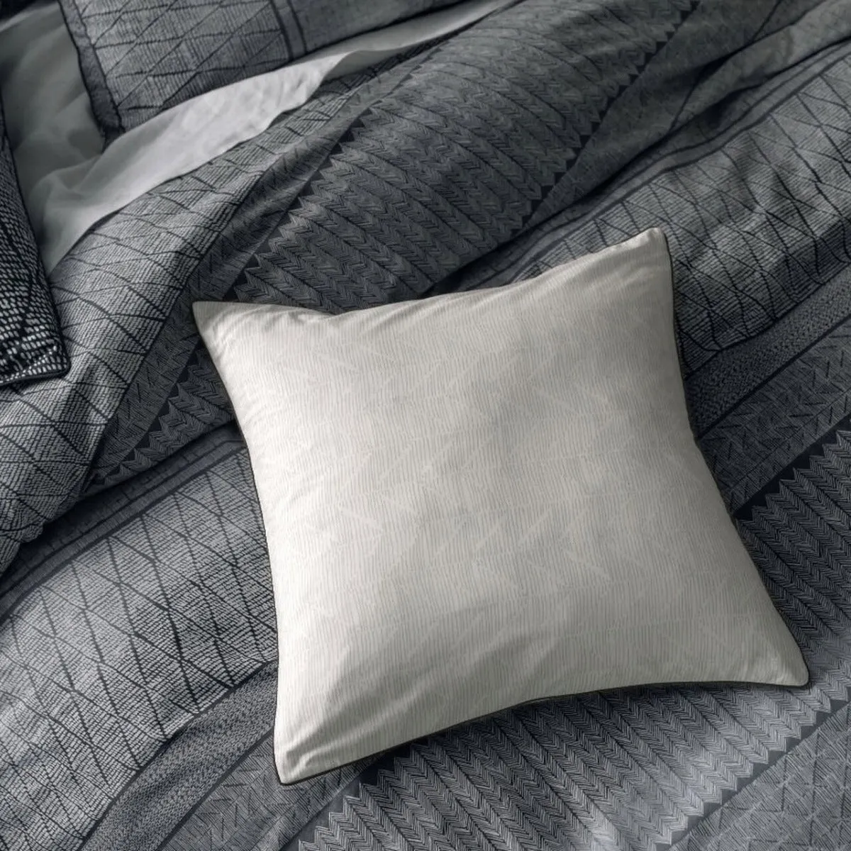 Vida Quilt Cover Set by Linen House